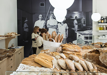 marketing-bakeries-interview-store