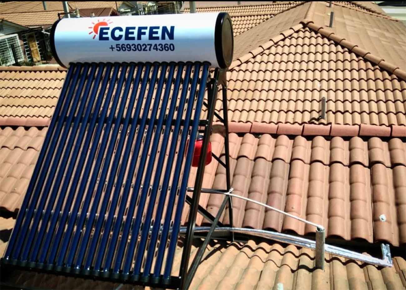 Ecefen. Panel sobre el tejado